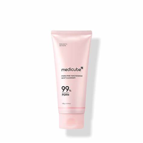 MEDICUBE - PDRN Pink Niacinamide Whip Cleanser – Gentle Brightening Foam | 120 g